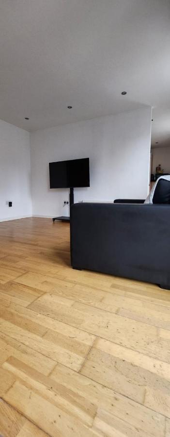 Shared Apartment - Walking From Leeds City Center 외부 사진