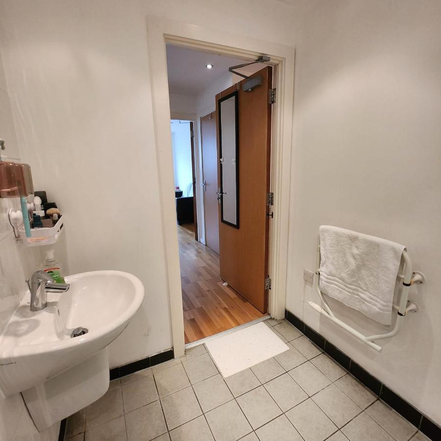 Shared Apartment - Walking From Leeds City Center 외부 사진