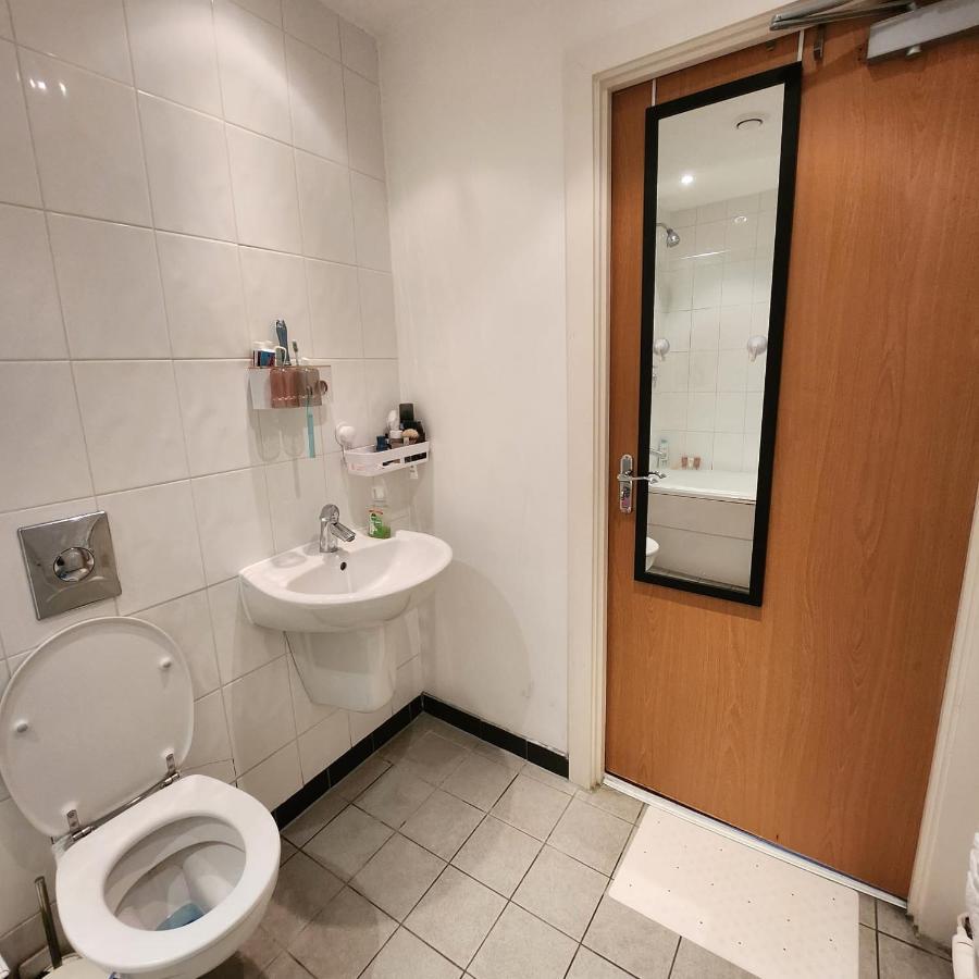 Shared Apartment - Walking From Leeds City Center 외부 사진