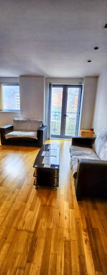 Shared Apartment - Walking From Leeds City Center 외부 사진