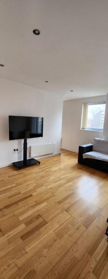 Shared Apartment - Walking From Leeds City Center 외부 사진