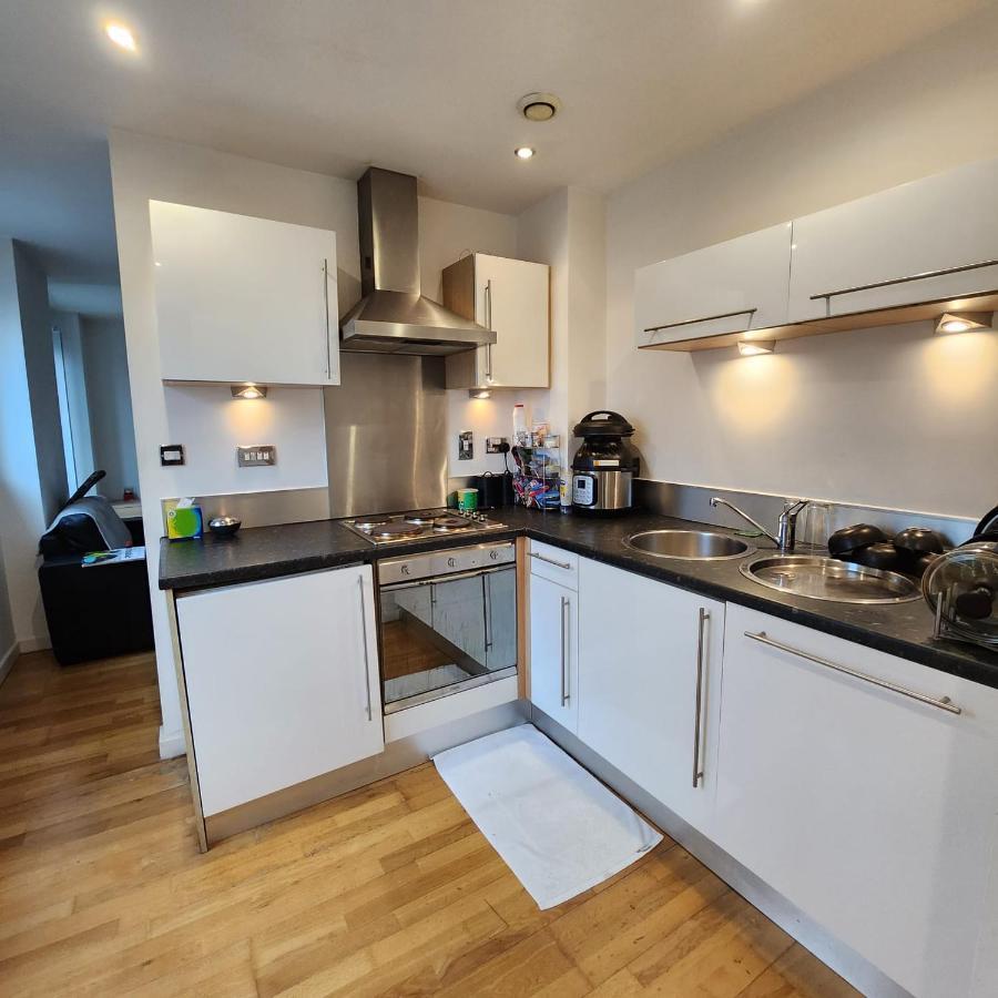 Shared Apartment - Walking From Leeds City Center 외부 사진