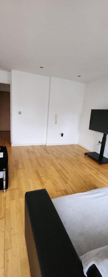 Shared Apartment - Walking From Leeds City Center 외부 사진